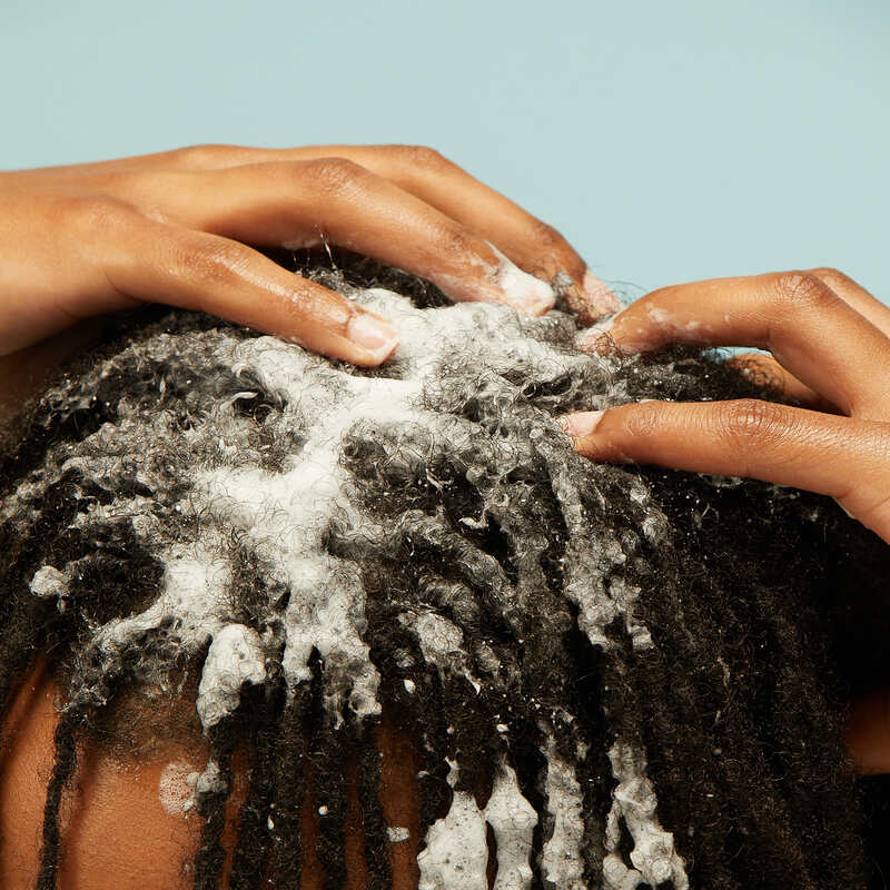 Cleansing Shampoo Mini - Image 4