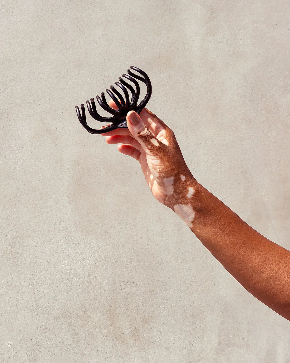 Hair Clip - Image 3