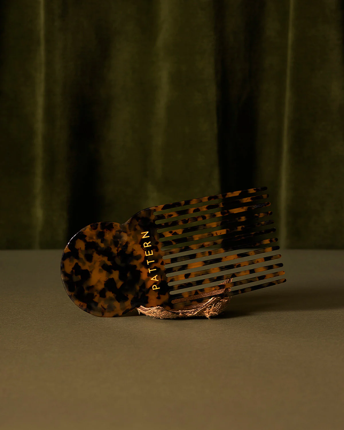 Limited Edition Tortoise Hair Pick - Image 4